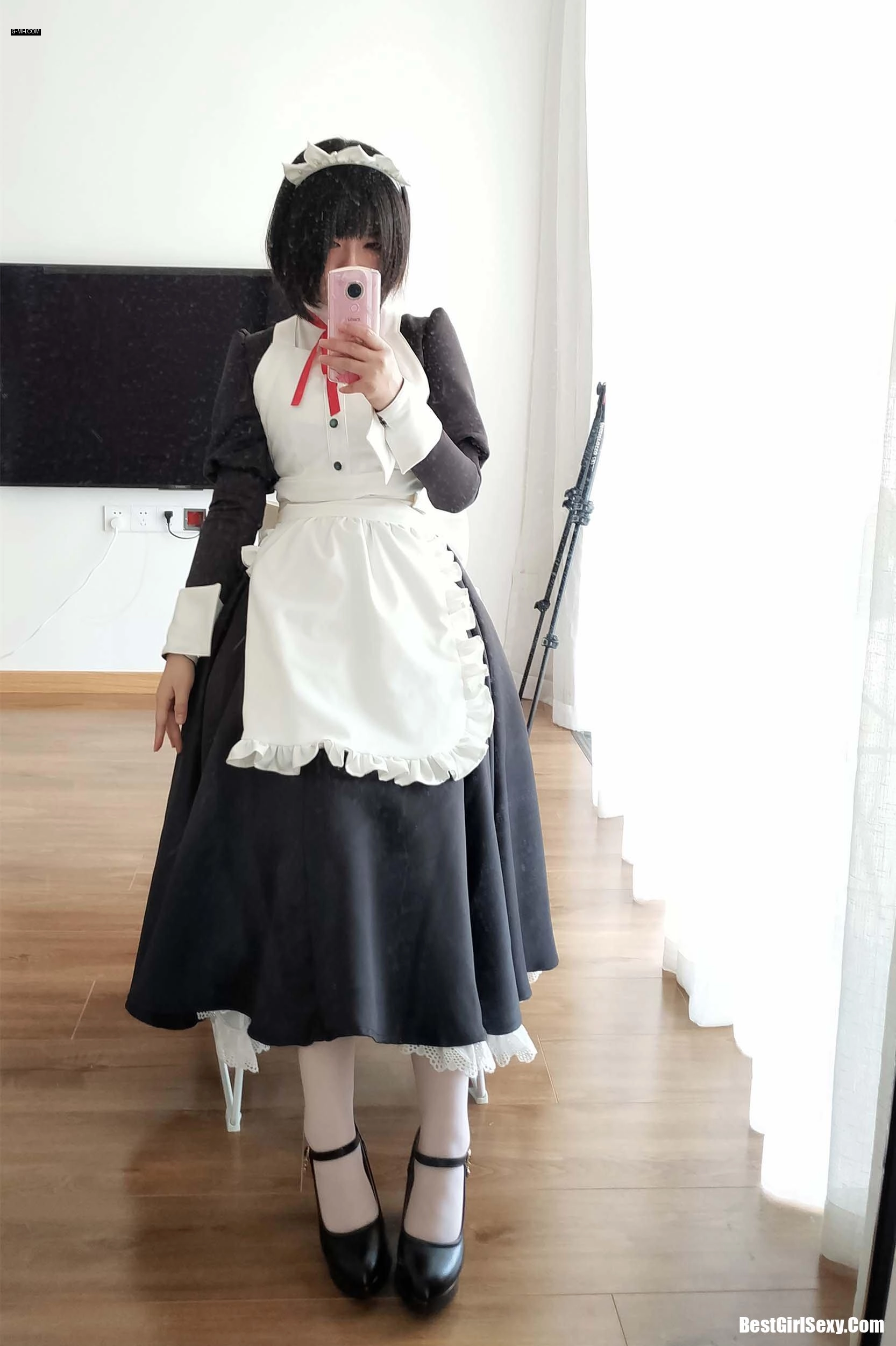 [半半子] NO.004 Bread maid - 第 41 张高清写真大赏