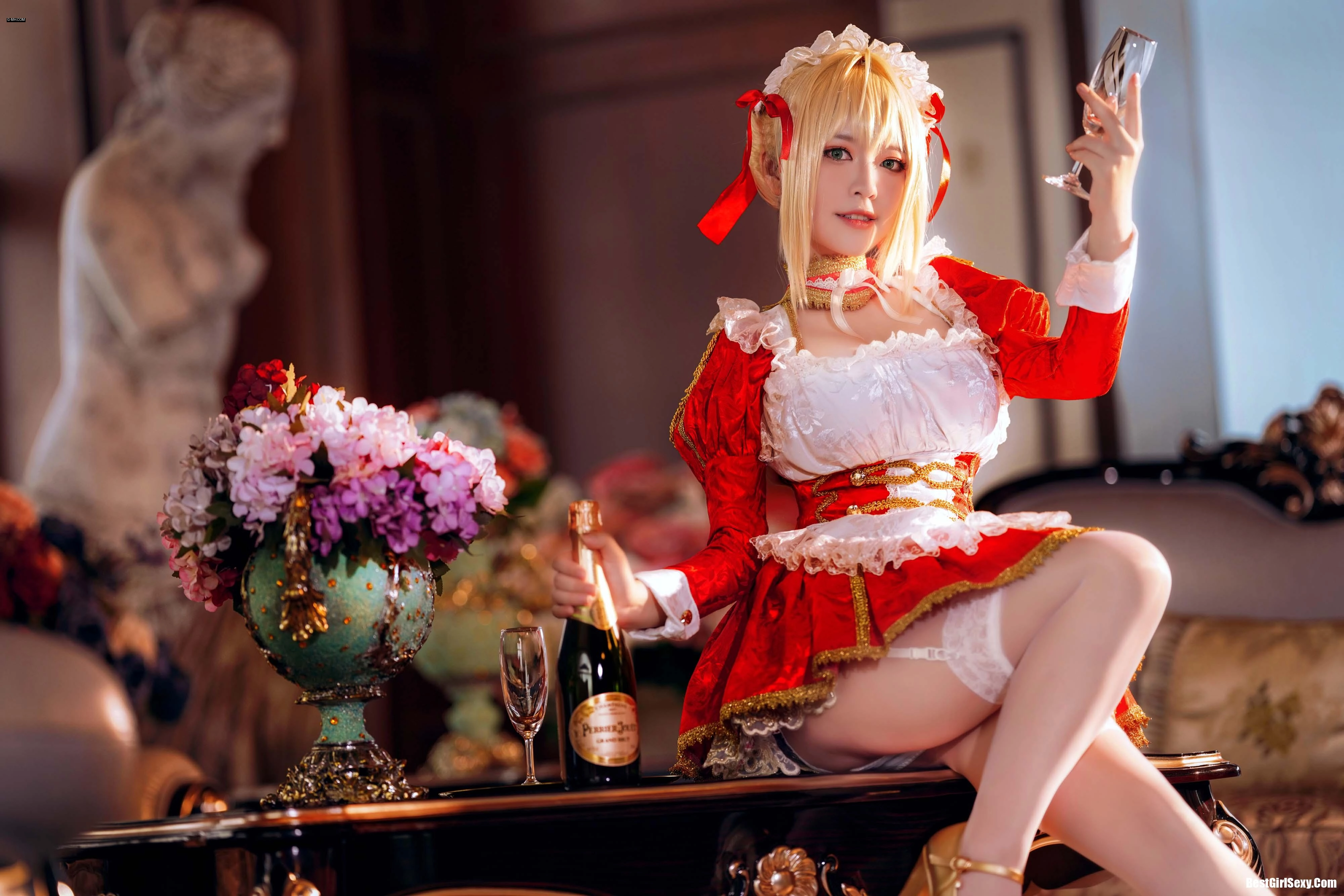 [半半子] NO.005 Maid of Nero - 第 2 张高清写真大赏